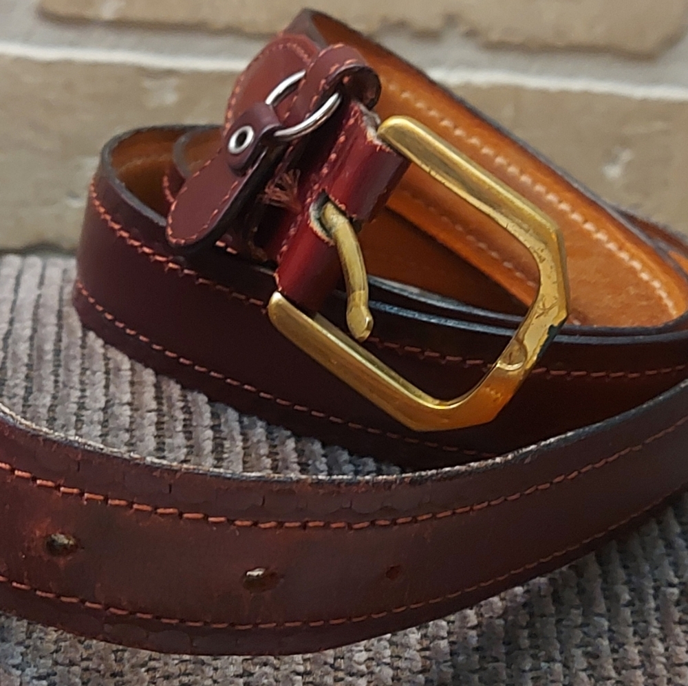 Cobbler Made in Spain Belt Oxblood Brown Burgundy Leather Dark Academia Brass
